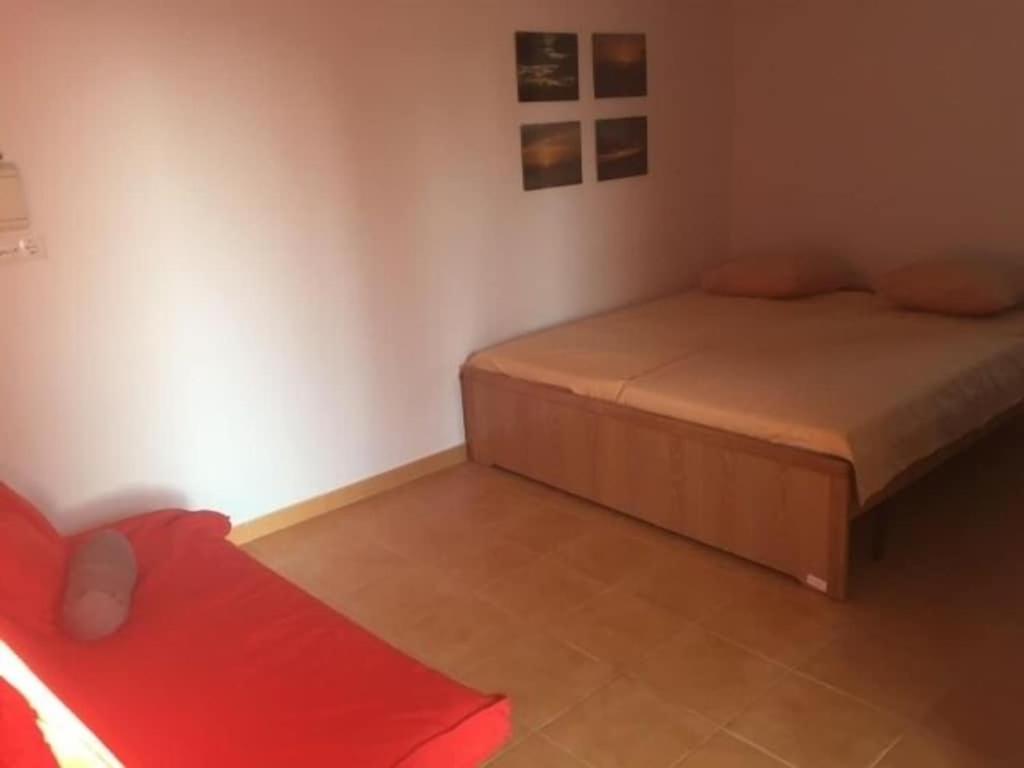Toro Vista Casita - 1-2 Bedrooms Sayalonga Buitenkant foto